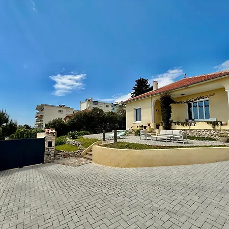 Moderne Avec Vue Panoramique - Mourillon Вилла